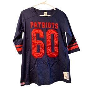 VS Pink Patriots NFL shirt 3/4 sleeves size XS